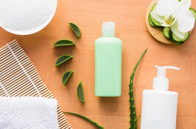 Face Cleanser with Aloe vera.