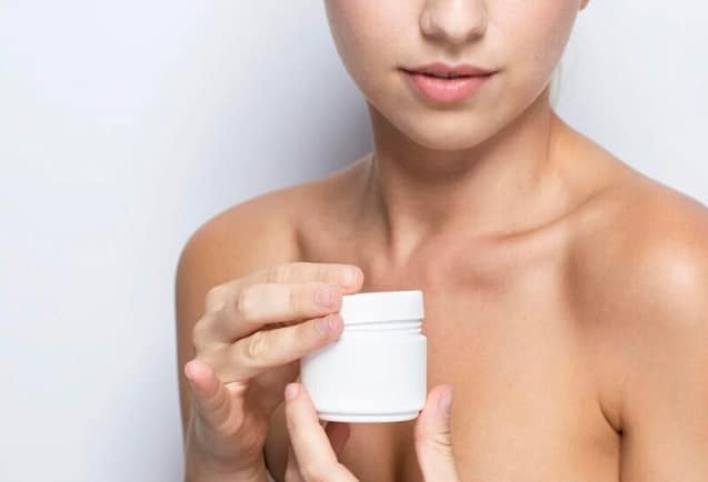7538DC6B-0D4C-448F-972A-91BA05EF91CF Woman trying out a cream Natural deodorant