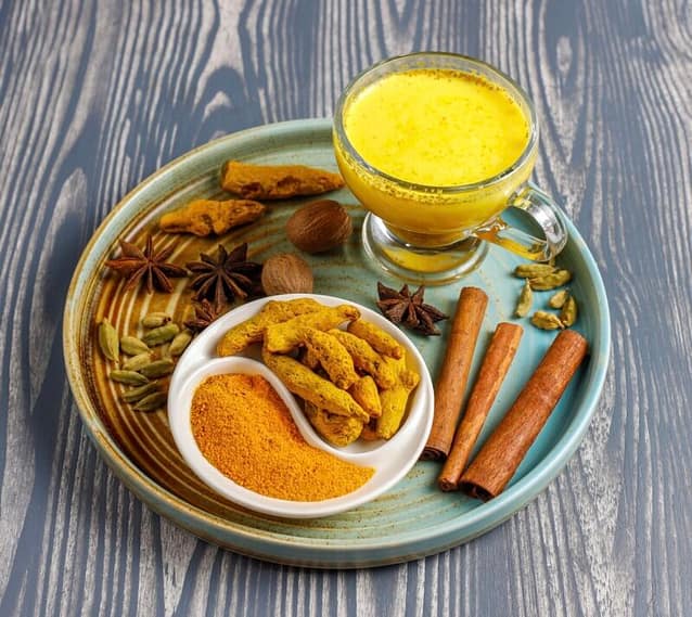 The Rich World of Flavors of Turmeric Lattes