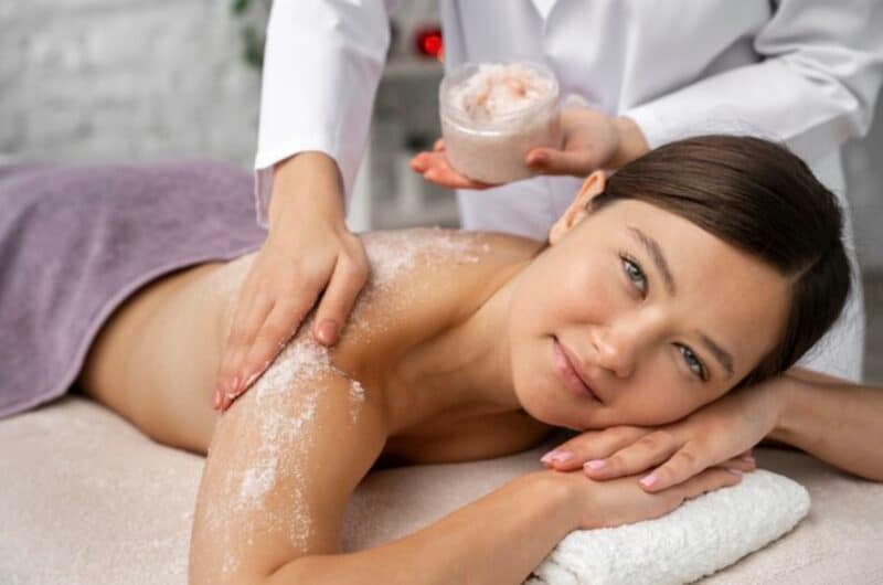 Benefits of Skin Scrubbing for Glowing You