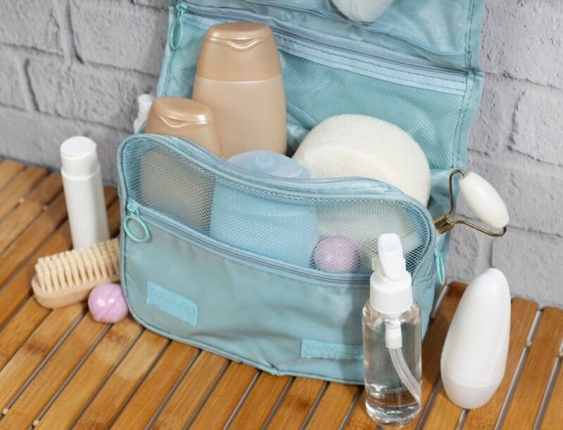 Toiletries eco-friendly containers